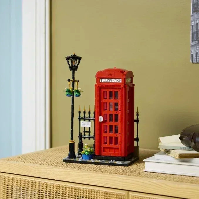 MOC NON LEGO 2024 New Ideas 21347 Red London Telephone Box Building Blocks Light London Scene Bricks Toys