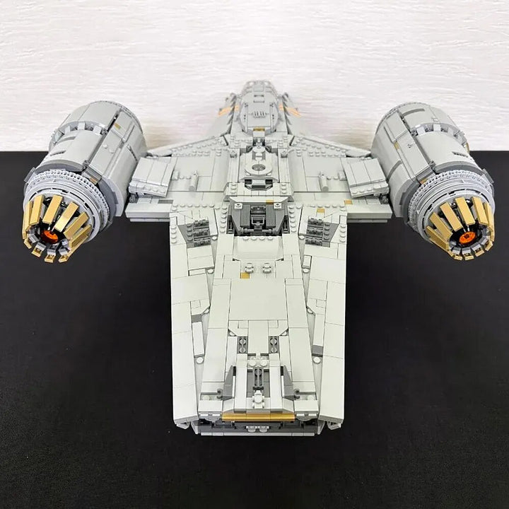 MOC NON LEGO MOC unofficial luxury Razor Crest Building Blocks Model 75331 6187pcs Spacecraft Bricks toys    Set