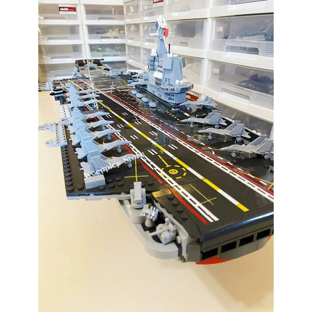 Block Aircraft Carrier With LED Building Blocks Military Battleship Brick Weapon Warship Toys Warcraft Ship Boat Jurassic Bricks